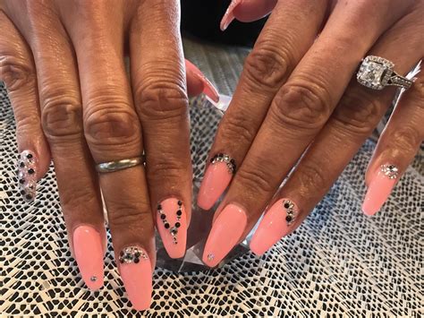 Since the honey (sourced from 20 hives inhabited by 6,000 to 8,000 bees) is seasonal, so are the <b>treatments</b>. . Allure nails york pa